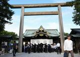Japan PM shuns Yasukuni shrine visit, but 4 ministers go on war anniv.